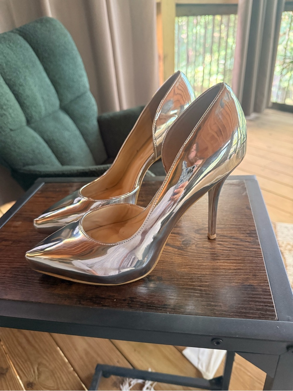 PRICE DROP!! Jessica Simpson Talour Metallic Pumps Size 10